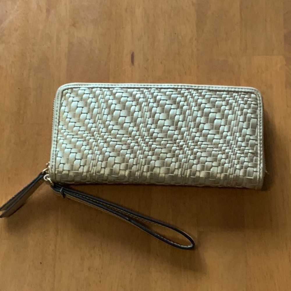 INC wallet/wristlet in soft gold
